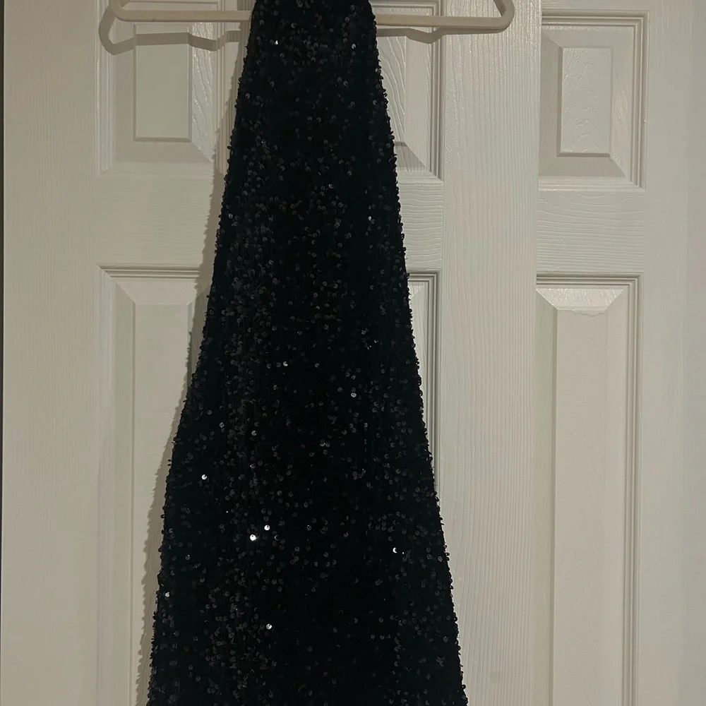 Topshop Elegant Black Sequin Dress open back size small (4) - Picture 2 of 5